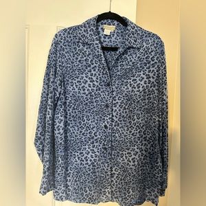 Coldwater Creek blue leopard print button down blouse M-L
